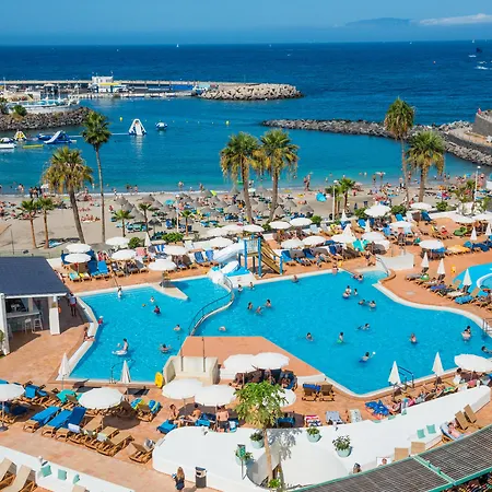 Hovima La Pinta Beachfront Family Адехе