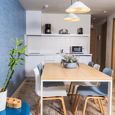 Hovima La Pinta Beachfront Family Отель