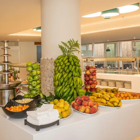 Hovima La Pinta Beachfront Family 4*