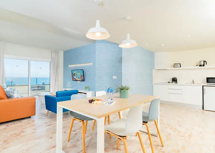 Hovima La Pinta Beachfront Family فندق 4*